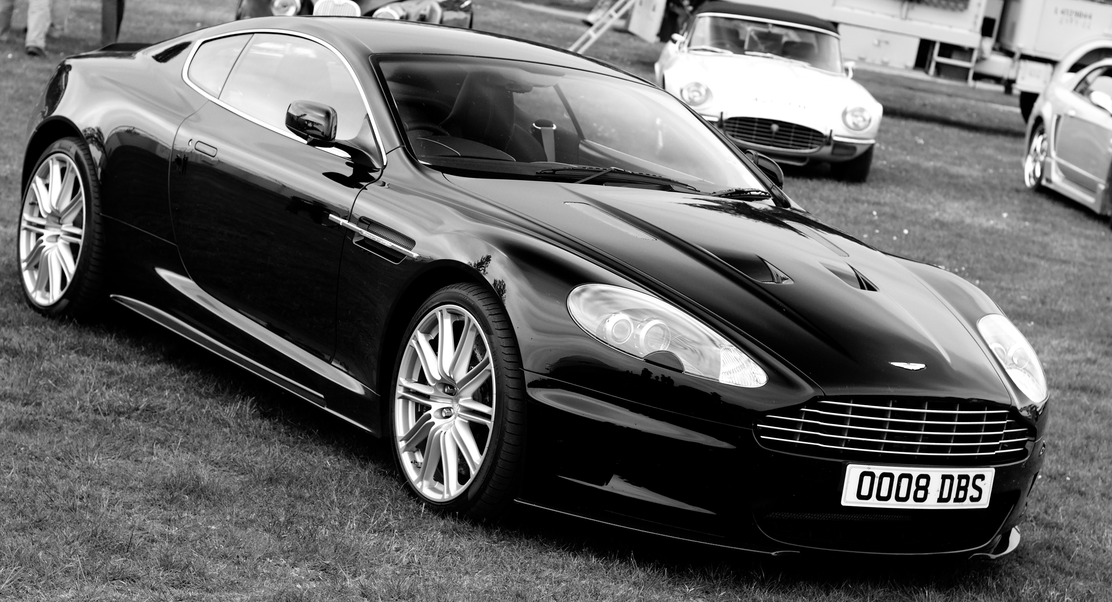 Aston Martin DBS Convertible